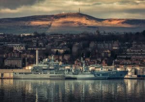 Photo of Dundee from across the estuary with the hills behind